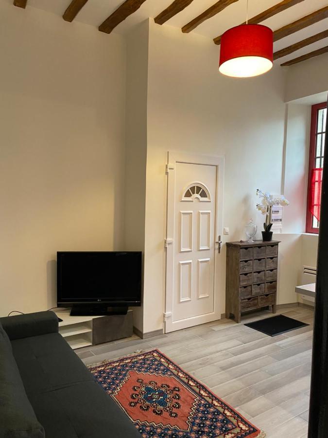 Le Gite De Lancelot Avec Balneo City Center 상스 외부 사진